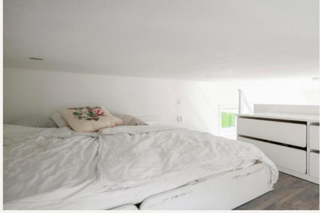 דירות שטוקהולם Fresh Happy Little House, 35 M2 In Taeby מראה חיצוני תמונה